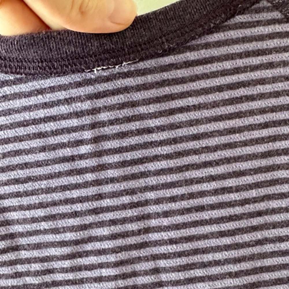 Lululemon Athletic Reversible Stripe Crew Neck Long Sleeve Top Shirt Purple - Picture 6 of 12